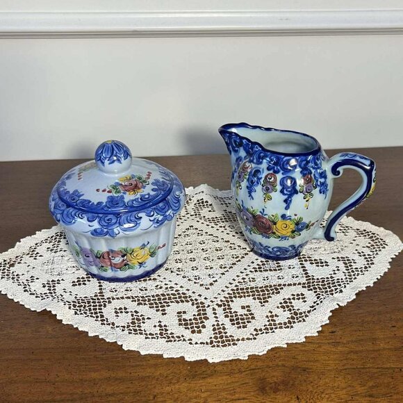 Portuguese pottery - Vestal Alcobaca blue floral sugar bowl & creamer - Picture 1 of 10
